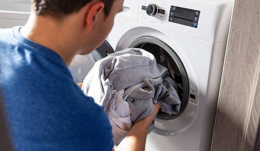 در نظرگرفتن گنجایش لباسشویی در زمان ریختن لباسها در ماشین