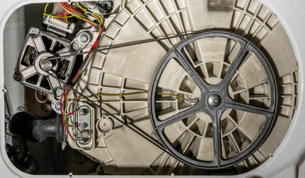 ماشین لباسشویی تسمه‌ای