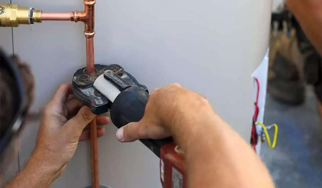 نیاز به تکنسین برای رفع فشار آب آبگرمکن