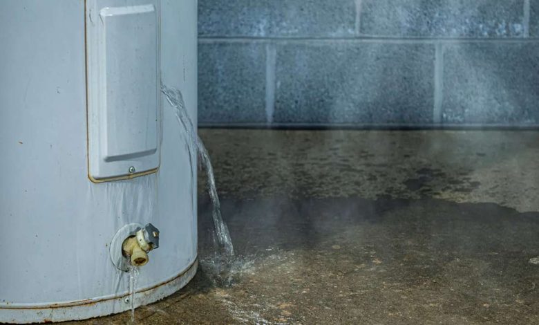 نشت آب از آبگرمکن