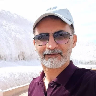 امید کاشف
