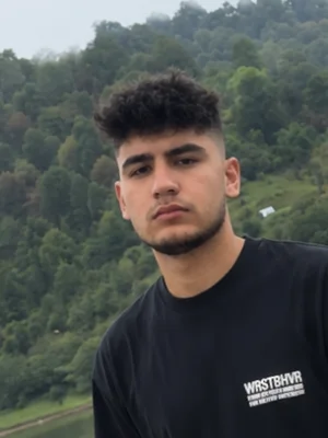 نیما افشار