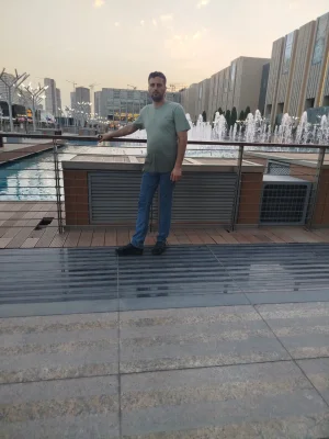 رضا حاتم