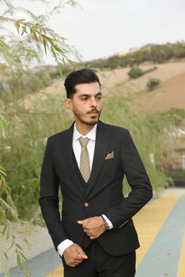 محسن حسین خانی