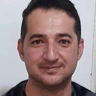 علیرضا بیکران