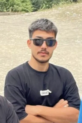 صادق غلامی
