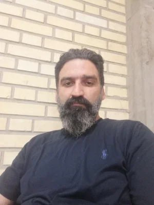 میثم برزگر