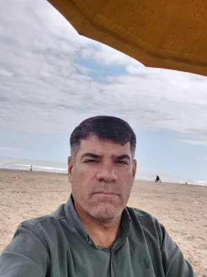 ایوب  کاظمی