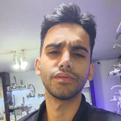 عطا آقاجانی