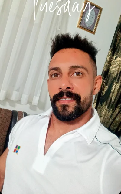 هادی پیرویان