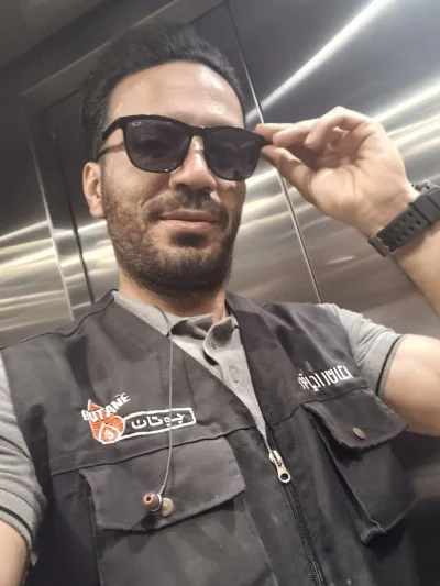 متخصص علی فیضی