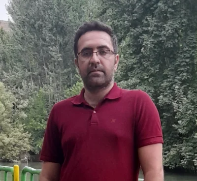 فرزاد هارونی 