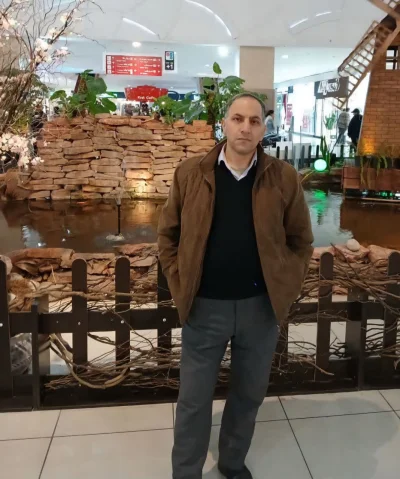 هادی قربانی