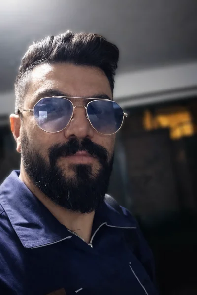 وحید پویان نژاد