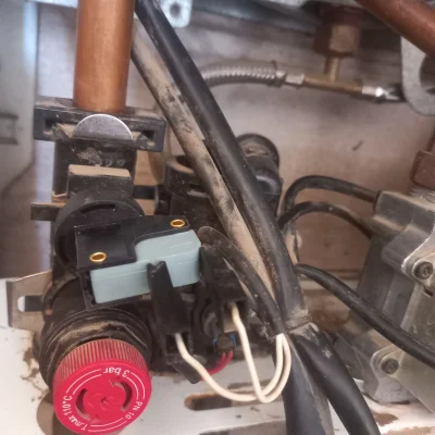 متخصص 919220338609192203386