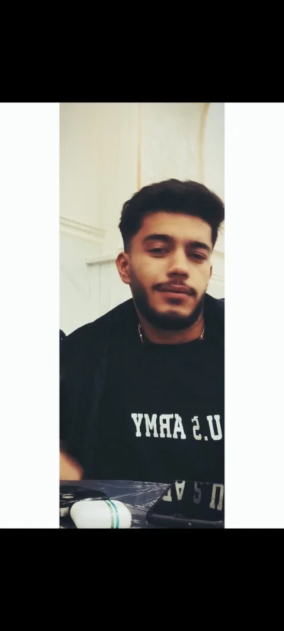 امید کاووسی