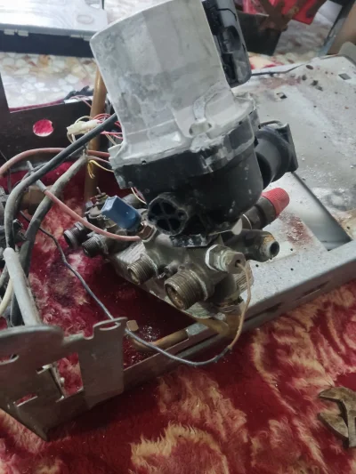 کاظم خاکسار 