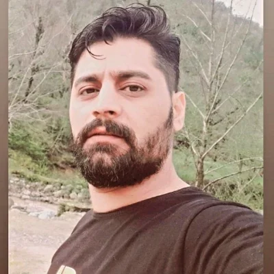 افشار دشتیاری 