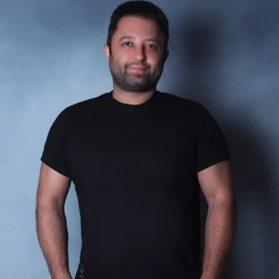 بهمن تاجدار