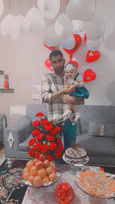 شاهین احمدی