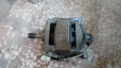 هادی حسینی