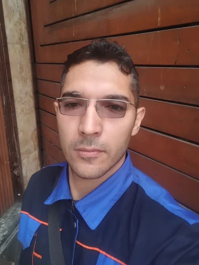 علی