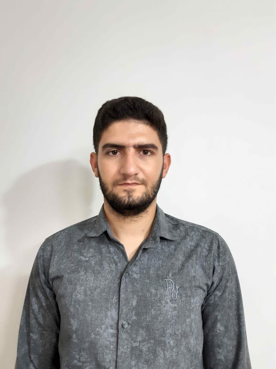 جواد اکبری آلانق